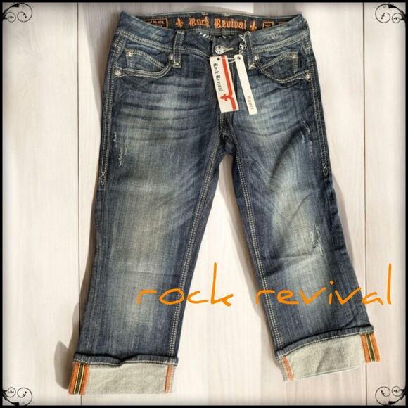 New ROCK REVIVAL Capri Jeans Hazel Roll Up Hem Cropped Dark Blue Wash 26/27 - Picture 1 of 8